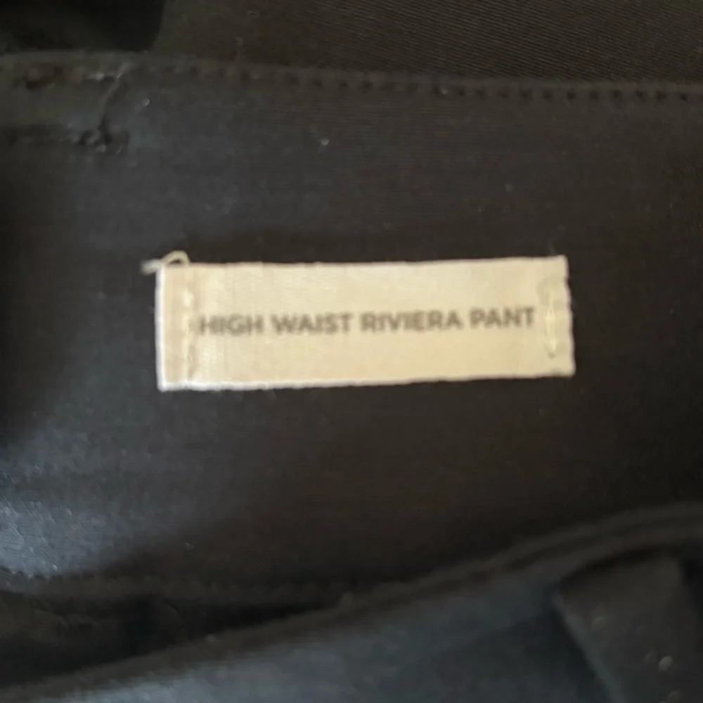 NWOT LOFT Classic RIVIERA Black High-Rise Cropped Trousers, Size: 6